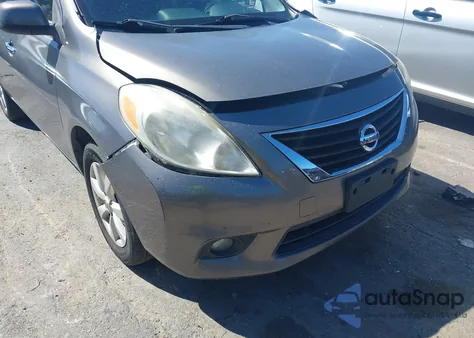 2012 Nissan Versa 1.6 Sl z USA, uszkodzony, nr VIN 3N1CN7AP0CL813464